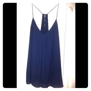 🌷Navy blue top🌷w/ gold buttons